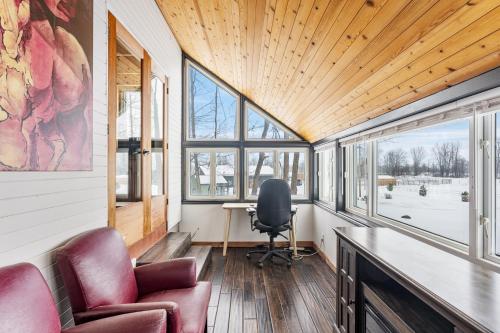 Strathmere Country Retreat in Malakoff (ON)
