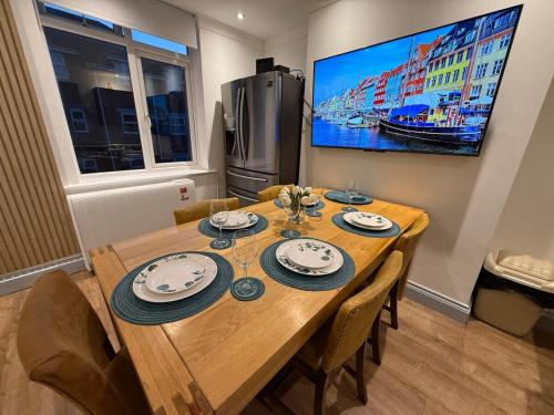 Spacious 4br For Contractors, Groups, Families - Bournemouth