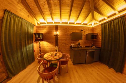 Létesítmények, Pensión Cabañas Bosque Máxico de Bonxe (Pension Cabanas Bosque Maxico de Bonxe) in Outeiro De Rei