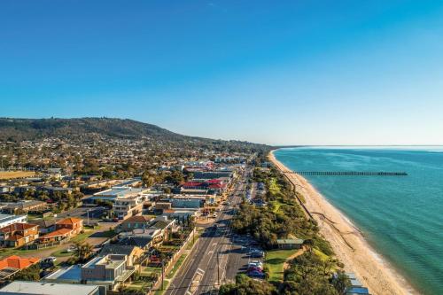 Surrounding environment, Bay Motel Safety Beach in Mornington Peninsula