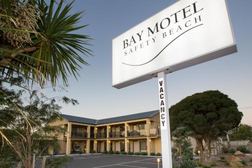 Exterior view, Bay Motel Safety Beach in Mornington Peninsula