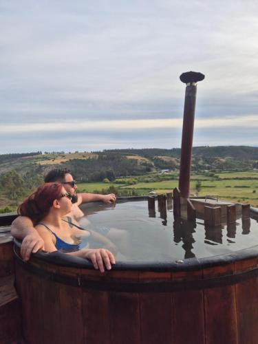 Cabaña con tinaja en mirador (Cabana con tinaja en mirador) in Marchihue