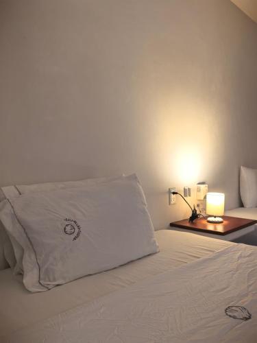 2 double beds