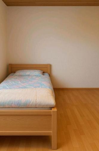 Bielefeld stay in 布拉克韋德