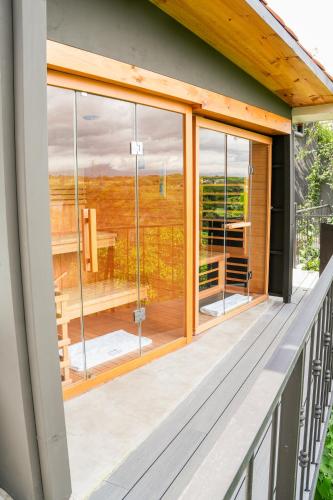 Sauna, ETM Wellness Private Retreat at San Jose in Brasil