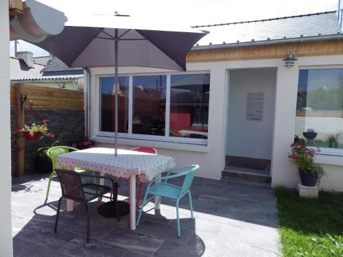 A szálláshely kívülről, Modern holiday home in St Pol de Leon in Saint-Pol-De-Leon