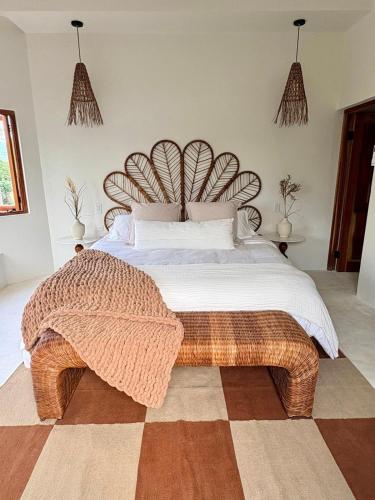 The Nook, Design Led 2BR Villa, Walk to Beach, Jakes, Restaurants and More in Treasure Beach