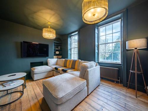 Stunning Luxury Holiday Home in Bath – khách sạn tại Bathampton