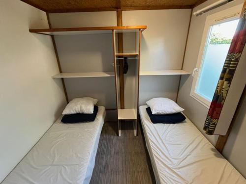 Chalet cosy avec terrasse pour 4 personnes - API-1-52-406 in 吉蒙孔