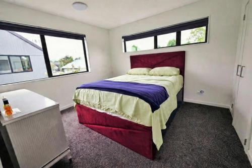 City on Foot - Comfy Townhouse in Linwood