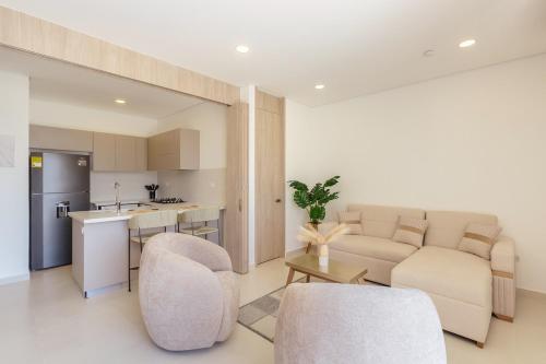 Modern Tourist Apartment near the Sea