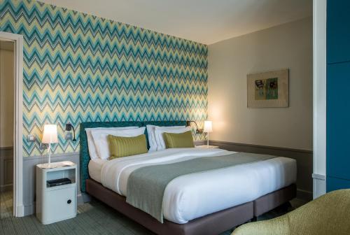 1 double bed