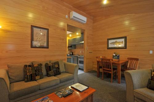 Creel Lodge in Turangi