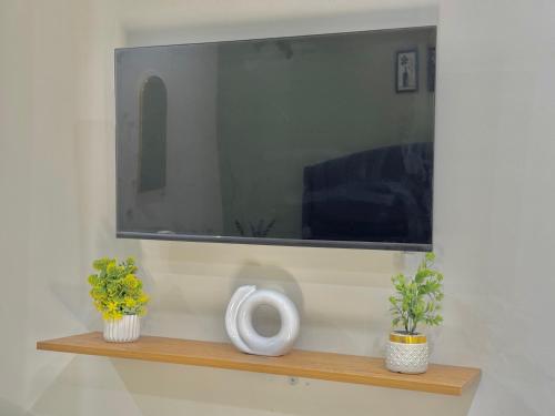 Modern Apartment Gulberg Greens Islamabad - image 3