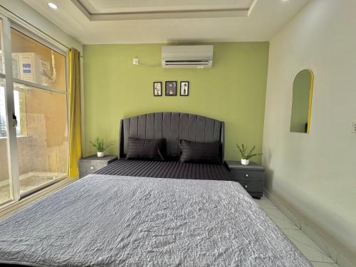 Modern Apartment Gulberg Greens Islamabad - image 8
