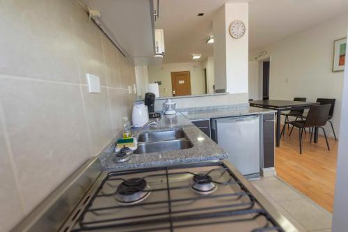 주방, Edificio Guttero in 칼레타 올리비아