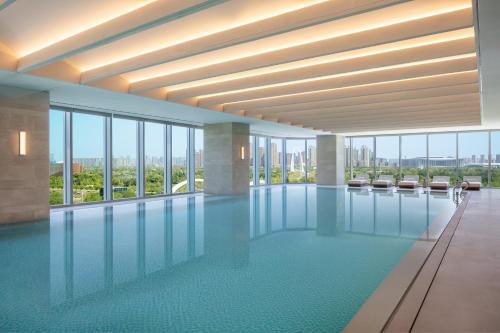 Swimming pool, Hyatt Regency Xi'an Chanba in City North