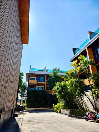 พูล สวีท วิลลา (Pool Suite Villa) in แม่เหียะ