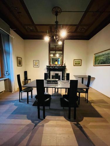 Iekārtas, Villa Ricordo in Semione