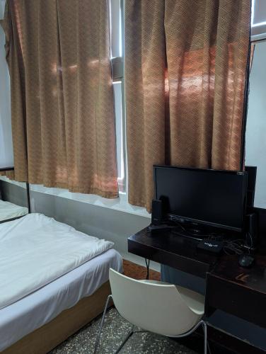 Golden Dragon Hotel in Miaoli