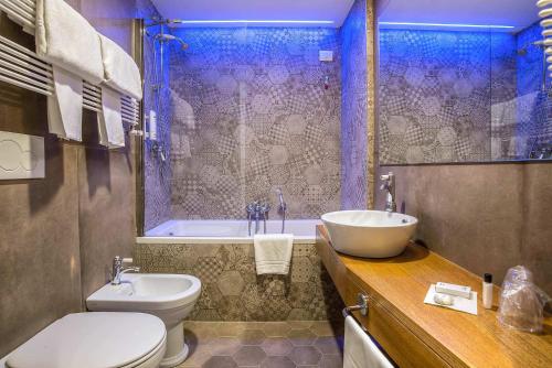 Hotel Elite - image 14