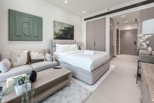 Modern and Serene Studio - JVC - image 8