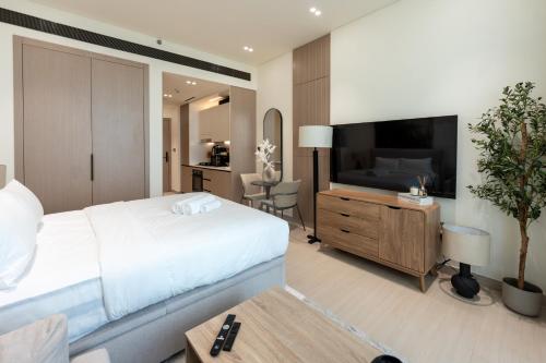 Modern and Serene Studio - JVC - image 4