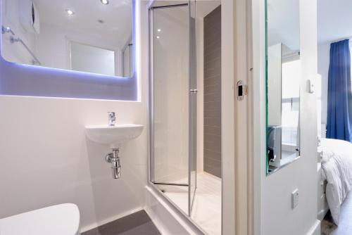 Destiny Student - Holyrood (Brae House) - image 3