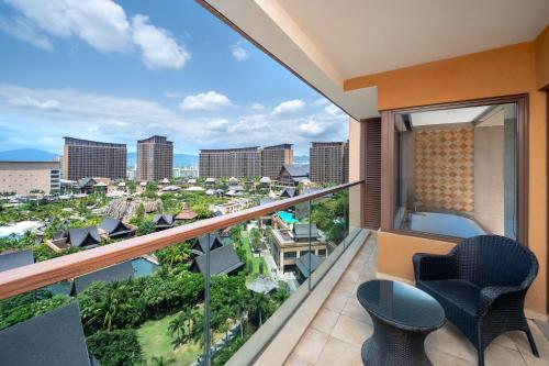 Mangrove Tree Resort World Sanya Bay Kapok Tower in Sanya
