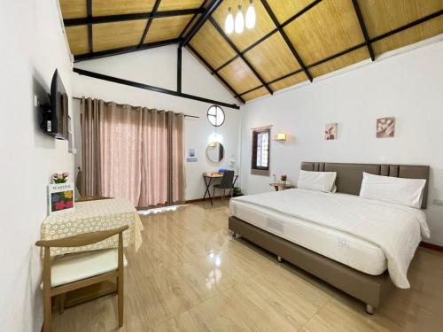 โรงแรมสบายดีรีสอร์ท in Sri Chiang Mai