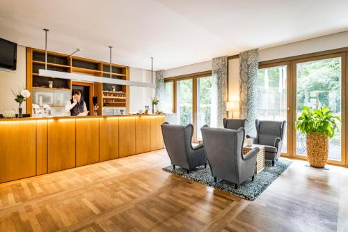 大堂, Ringhotel Schorfheide I Waldresort Werbellinsee in 阿西穆斯塔爾