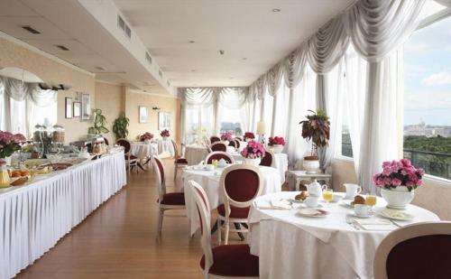 Restaurant, Eliseo Hotel in Spagna