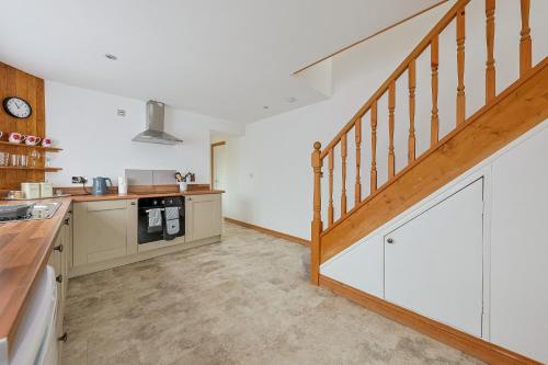 Seadmed, Spacious Self Contained Annexe with Parking - Pass the Keys in Chinnor