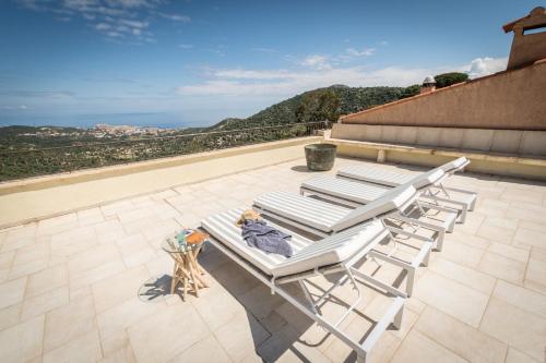 Residence Bella Vista in Santa-Reparata-di-Balagna