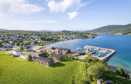 Senja experience in Gibostad