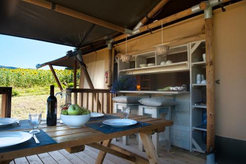 Camping Podere Sei Poorte - ConTENTissimo in Monteciccardo