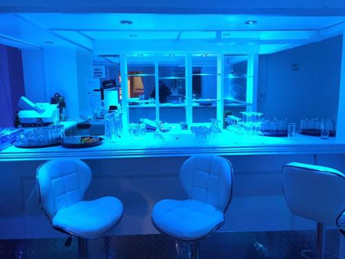 Fernrez@363 – Johannesburg, MD
