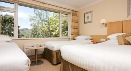 Lingwood Lodge - main image