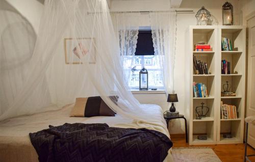 1 Bedroom Nice Home In Skåne Tranås (1 Bedroom Nice Home In Skane Tranas) in 聖奧洛夫