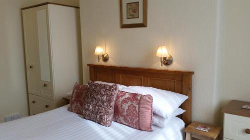Britannia Guest House - image 8