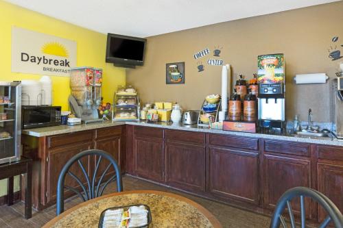 Days Inn by Wyndham Yankton SD - image 13