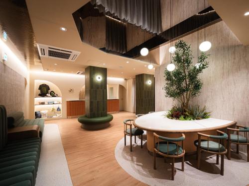 ผับ/เลาจน์, อาร์ โฮเทล รี โอซากะ นากาอิ พาร์ค (R HOTEL RE.OSAKA NAGAI PARK) in เมืองโอซาก้าตอนใต้