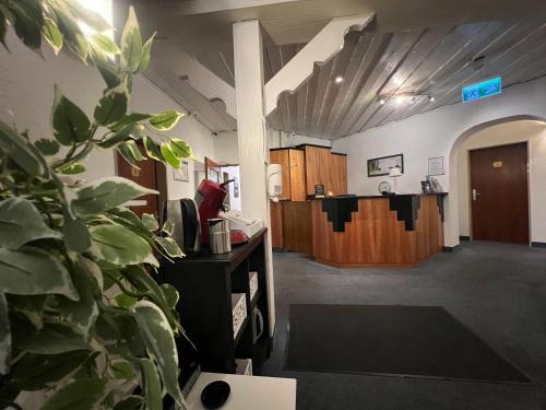 Фойє, Hotel Huttl in Вормс