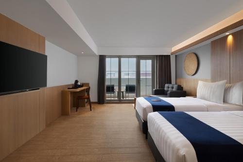 room detail thumbnail 0