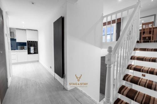 Вхід, Stag & Stay- Waterlillie - Contractor friendly, Fast WiFi in Port Glasgow