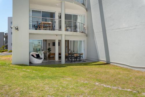 Balmoral Heights - image 8