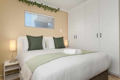 Balmoral Heights - image 7