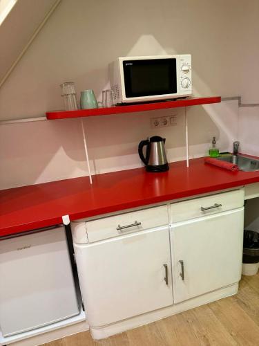 Economy Holló Apartments - image 8