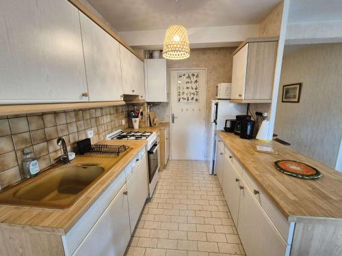 2 chambres, WIFI, vue mer, jardin, parking in 濱海聖芒德里耶