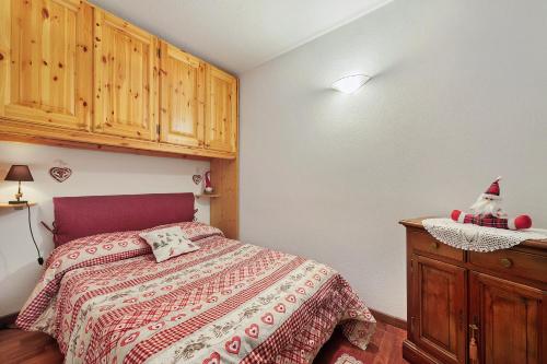 Apartment with Shower